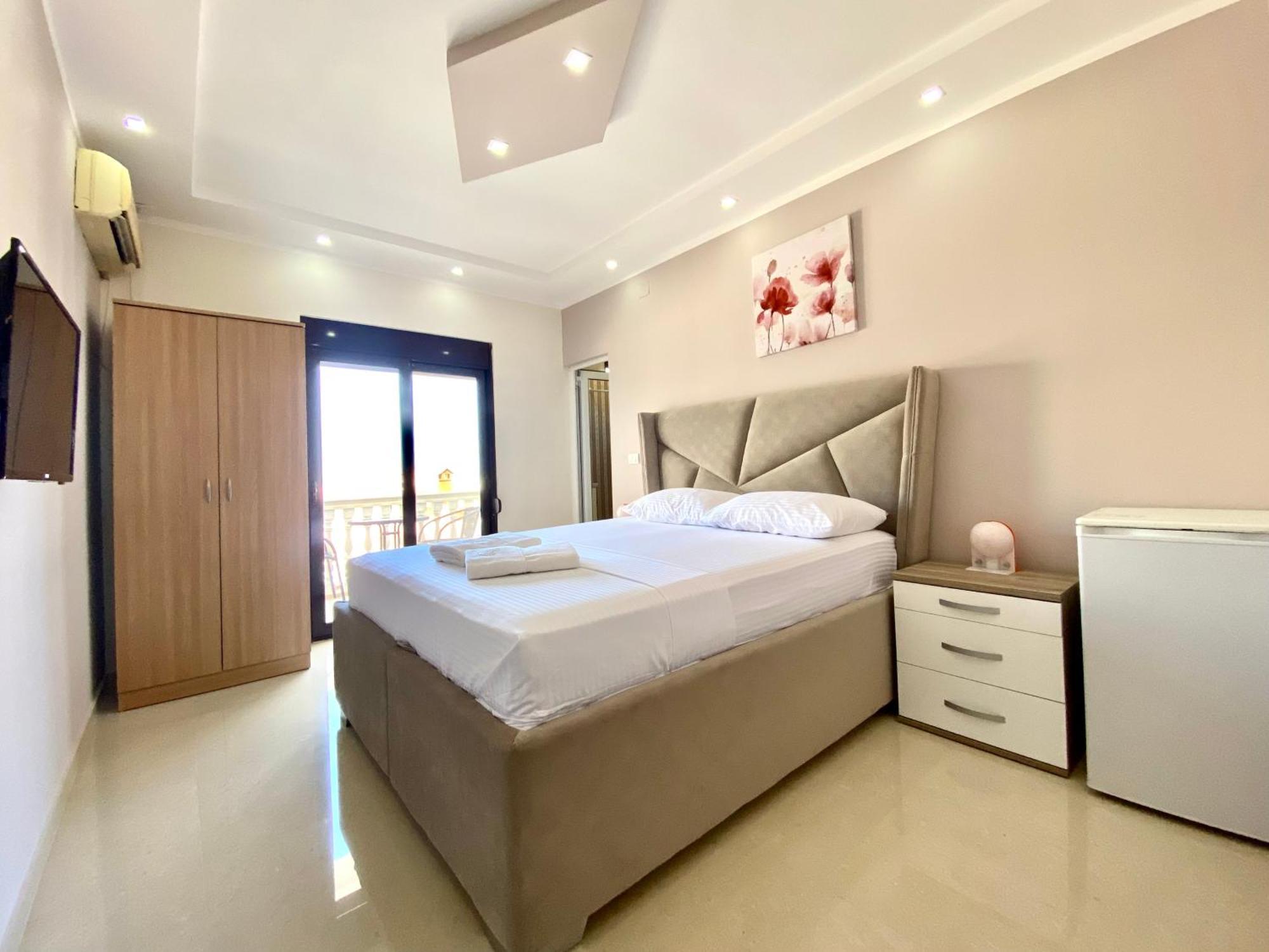 Fimi Apartments Улцин Екстериор снимка