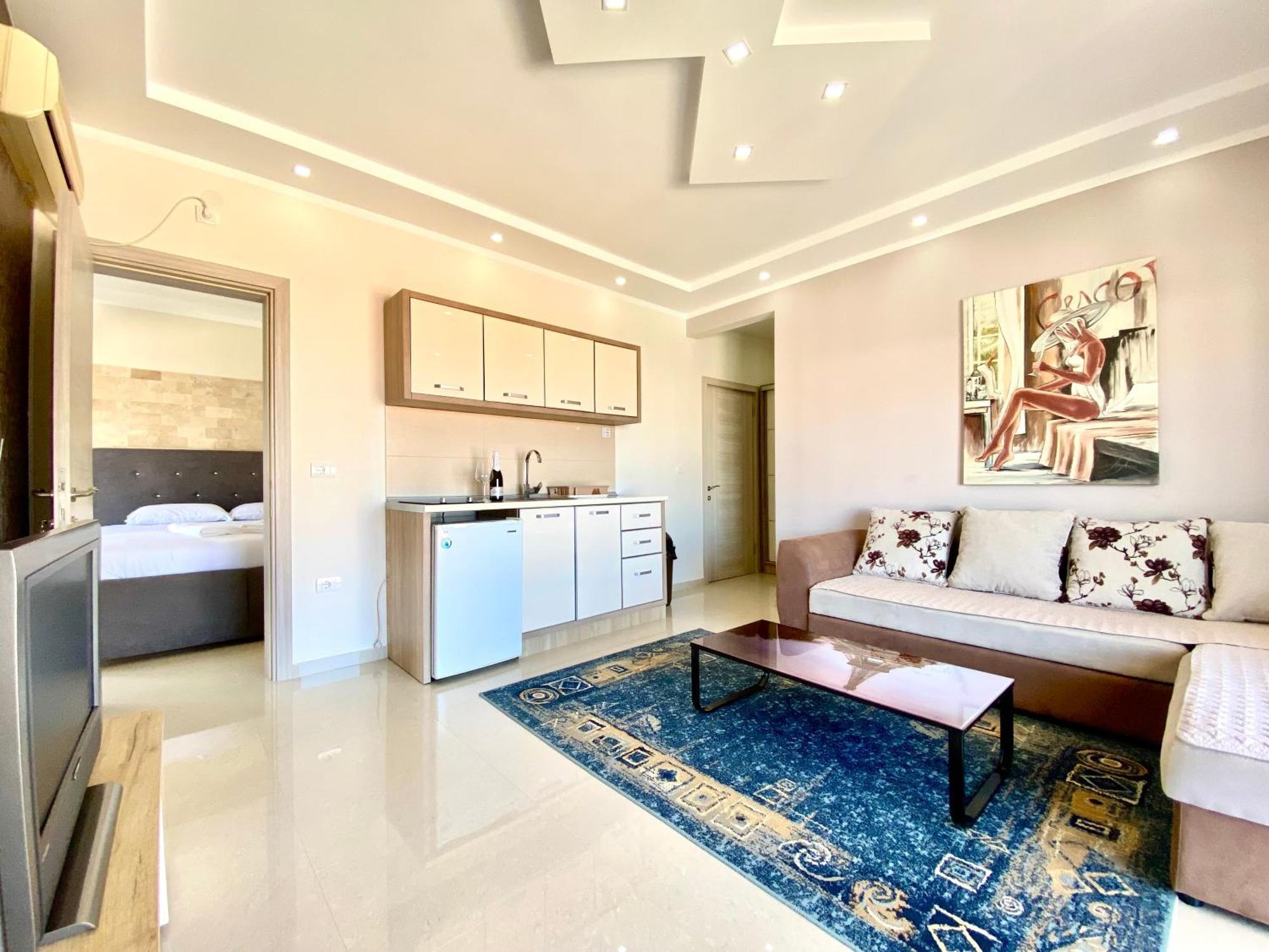 Fimi Apartments Улцин Екстериор снимка