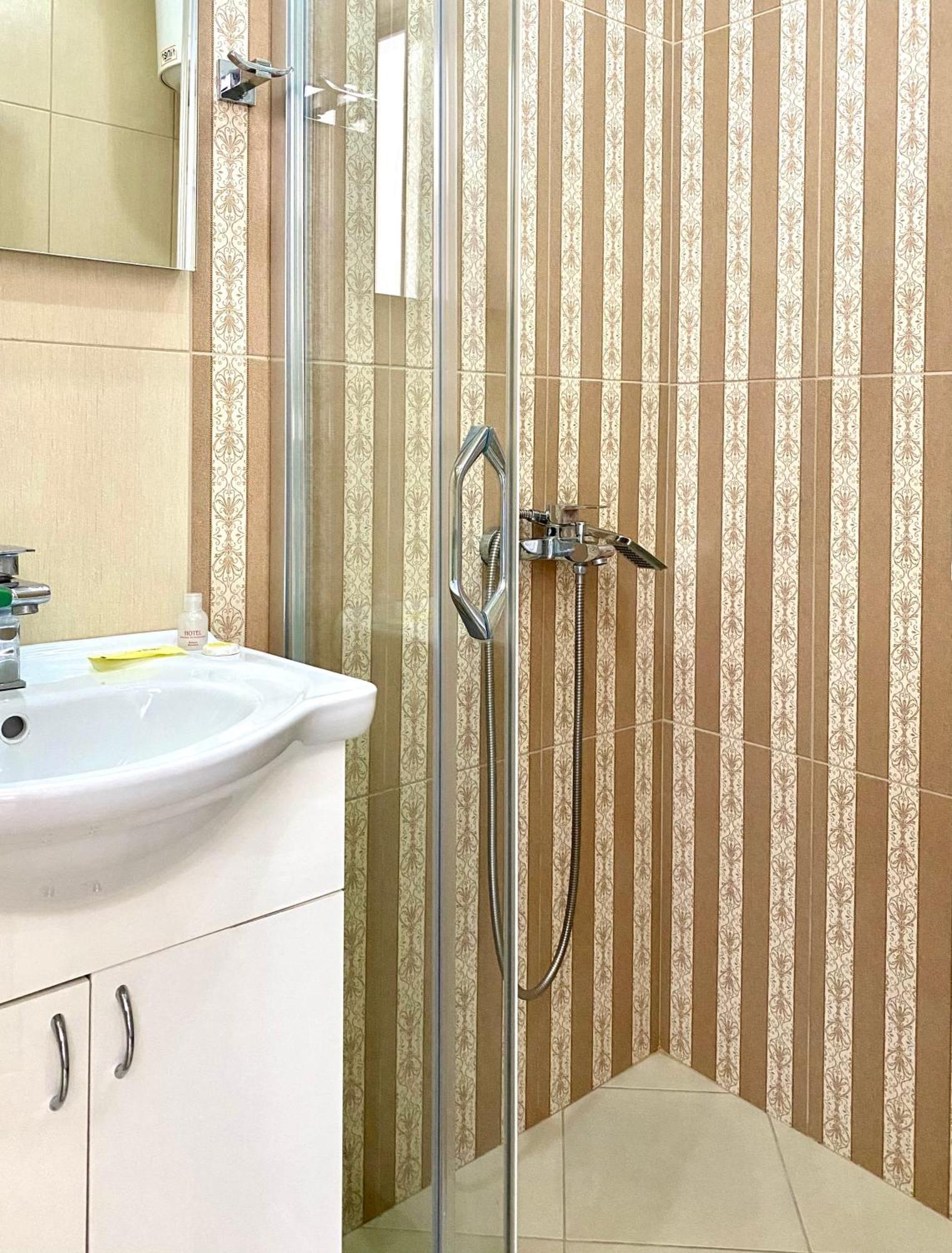 Fimi Apartments Улцин Екстериор снимка