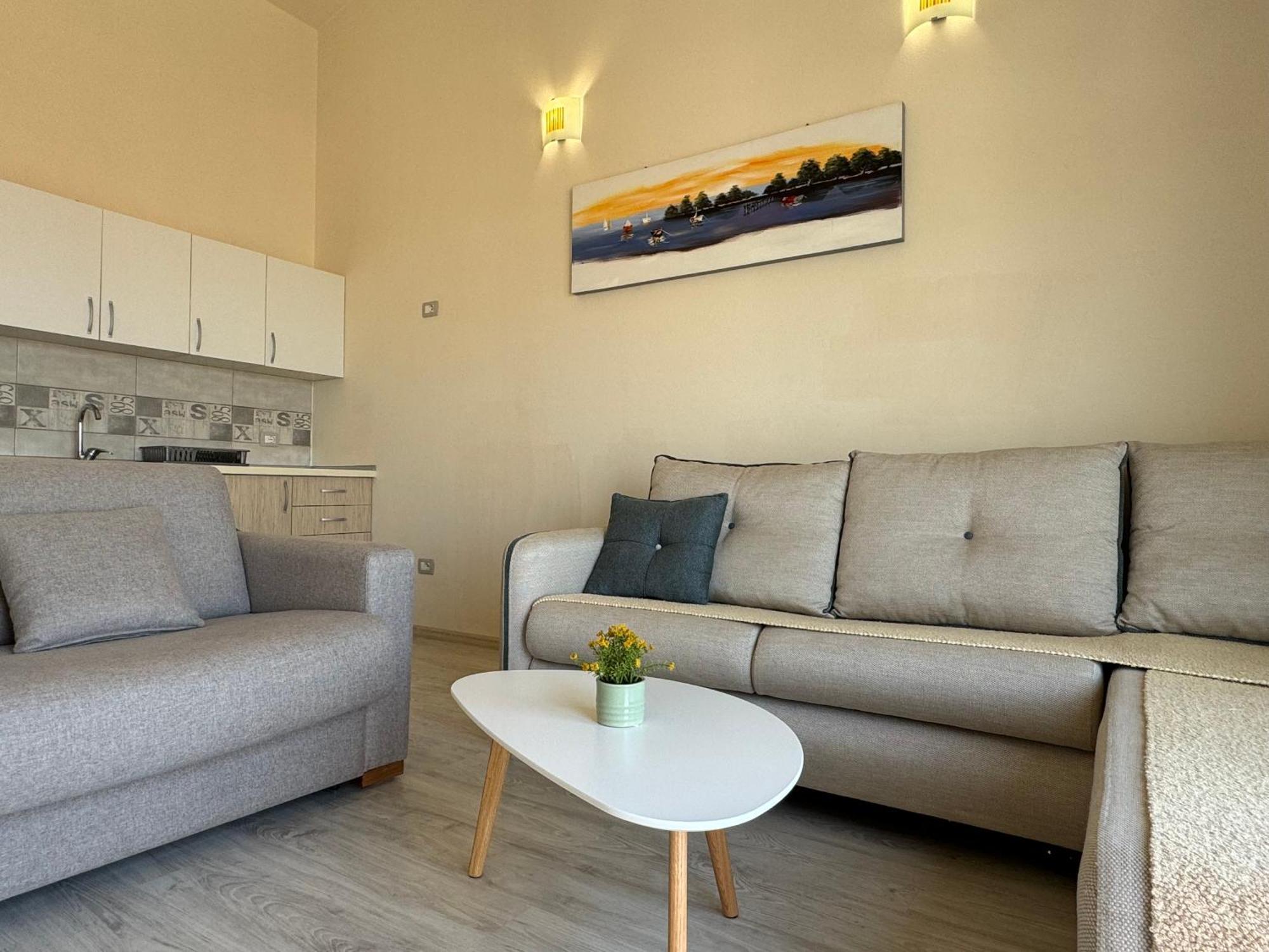 Fimi Apartments Улцин Екстериор снимка