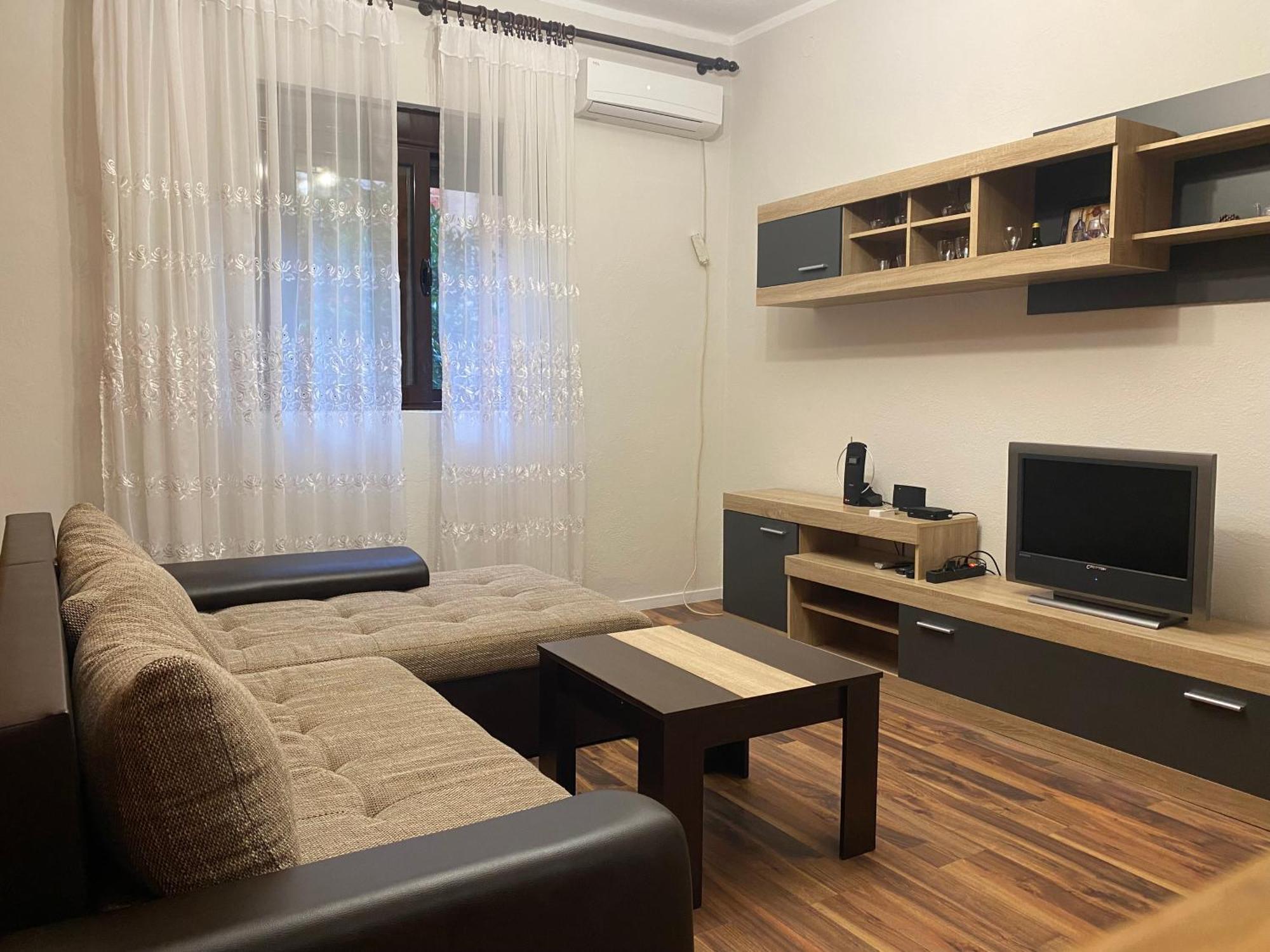 Fimi Apartments Улцин Екстериор снимка